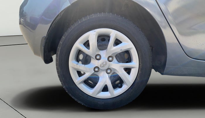 2017 Hyundai Grand i10 MAGNA 1.2 KAPPA VTVT, Petrol, Manual, 44,728 km, Right Rear Wheel