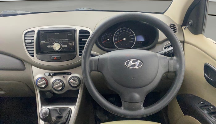 2014 Hyundai i10 MAGNA 1.1, Petrol, Manual, 50,067 km, Steering Wheel Close Up