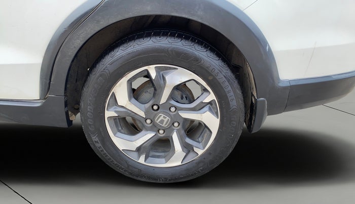 2016 Honda BR-V 1.5L I-VTEC V CVT, Petrol, Automatic, 1,04,407 km, Left Rear Wheel