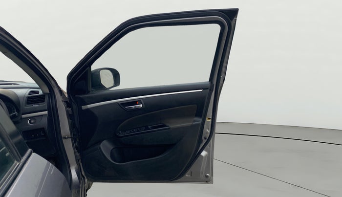 2017 Maruti Swift ZXI, Petrol, Manual, 90,573 km, RHS Front Door