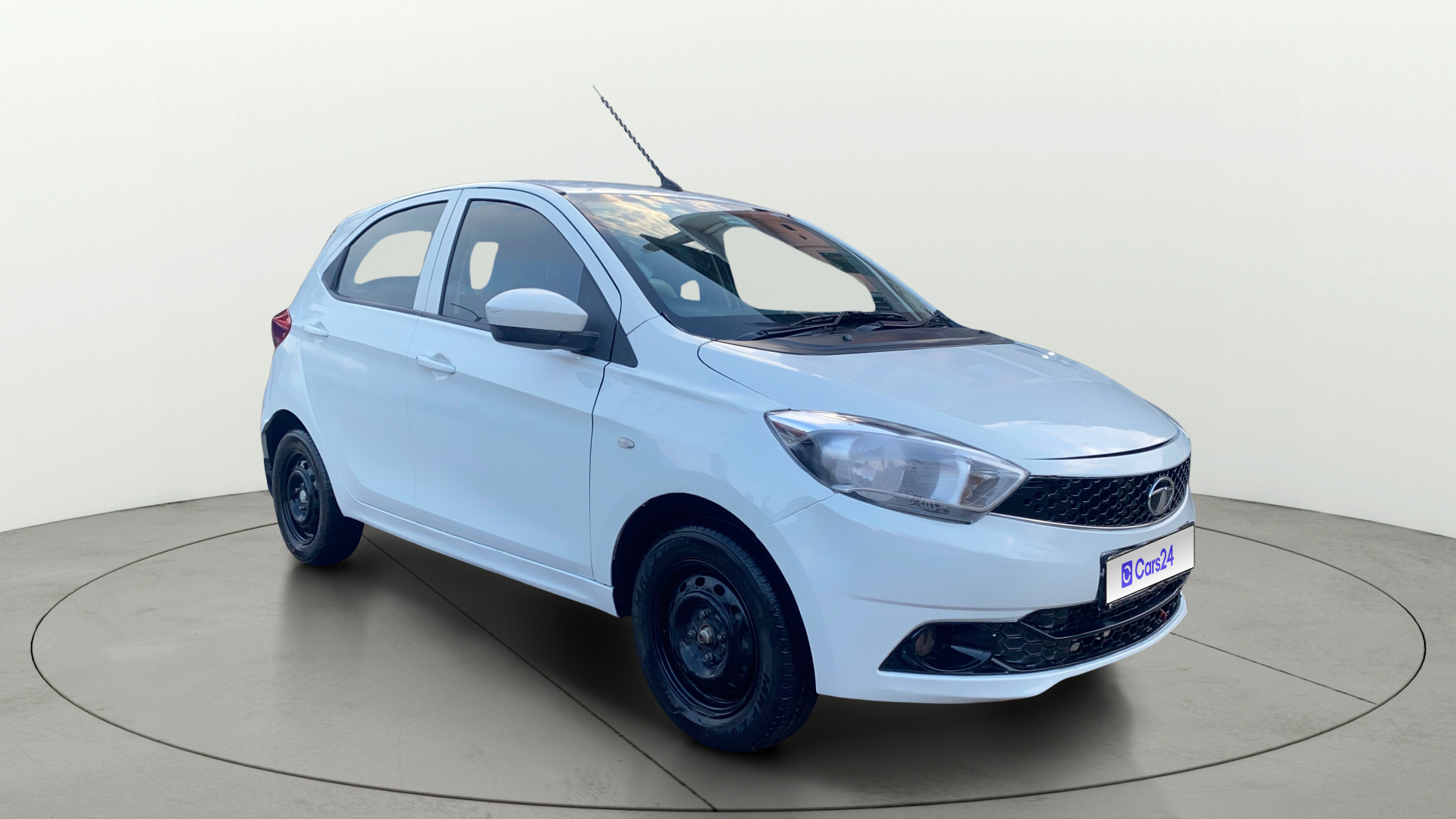 2017 Tata Tiago 2021-2026 XT PETROL