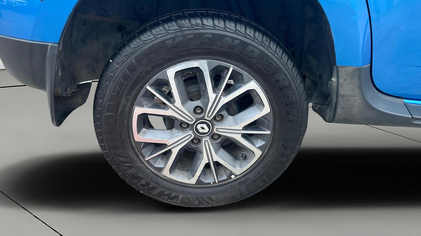 2019 Renault Duster RXS OPT CVT, Petrol, Automatic, 1,00,852 km, Right Rear Wheel