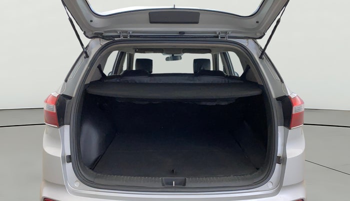 2016 Hyundai Creta BASE 1.6 PETROL, Petrol, Manual, 63,937 km, Boot Open Zoomed View