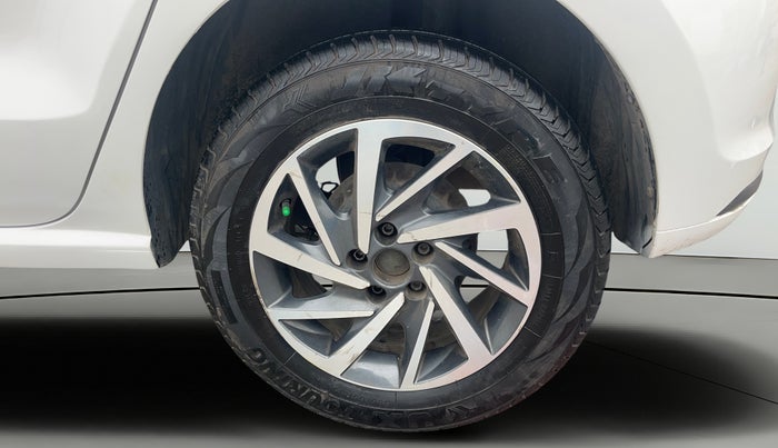 2018 Volkswagen Polo COMFORTLINE 1.0L MPI, Petrol, Manual, 1,38,642 km, Left Rear Wheel