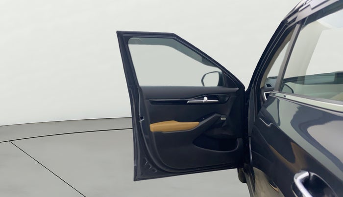 2021 KIA SELTOS HTX PLUS AT1.5 DIESEL, Diesel, Automatic, 81,929 km, LHS Front Door