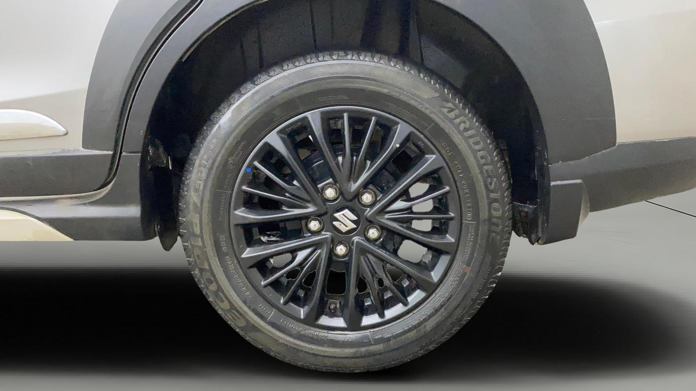 2020 Maruti XL6 ZETA MT, Petrol, Manual, 42,065 km, Left Rear Wheel