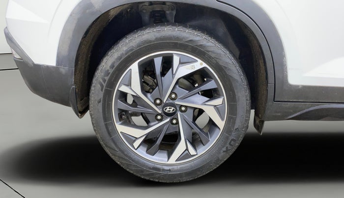 2023 Hyundai Creta SX (O) 1.4 TURBO DCT, Petrol, Automatic, 67,283 km, Right Rear Wheel