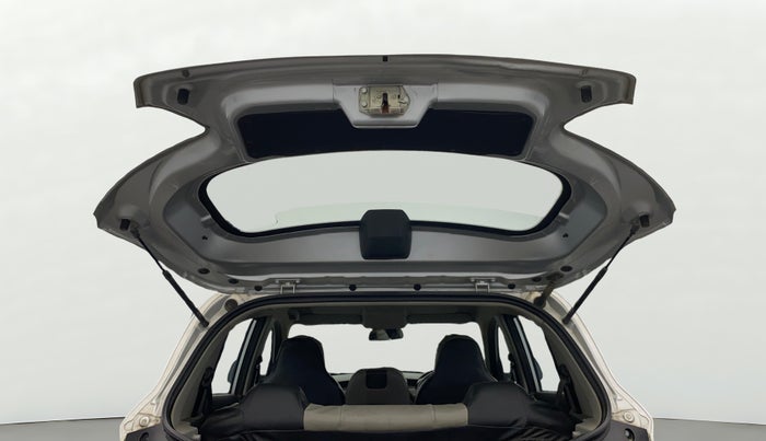 2019 Mahindra KUV 100 NXT K2 P 6 STR, Petrol, Manual, 45,588 km, Boot Door Open