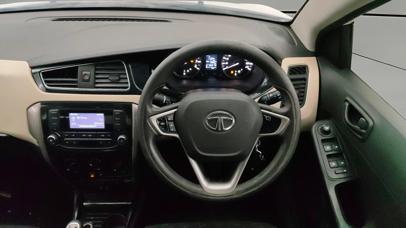 2017 Tata Zest XMS PETROL, Petrol, Manual, 72,663 km, Steering Wheel Close Up