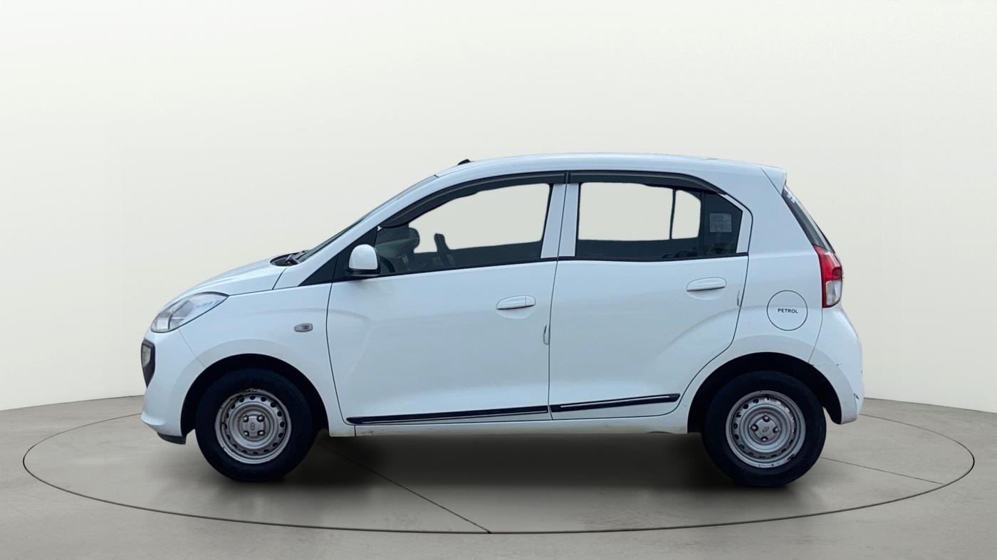 2019 Hyundai NEW SANTRO MAGNA, Petrol, Manual, 74,761 km, Left Side