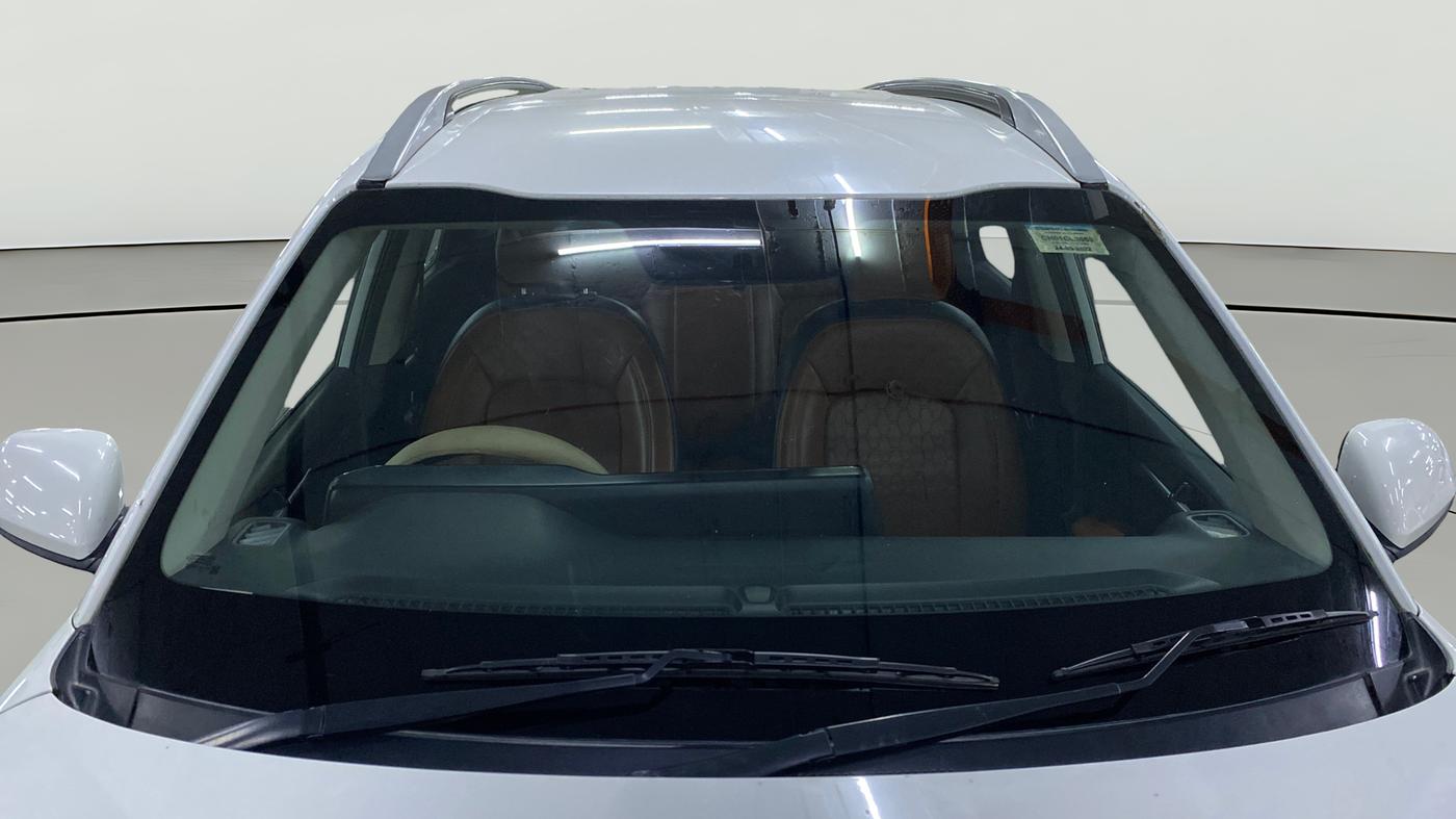 2022 KIA SONET HTK 1.5, Diesel, Manual, 58,854 km, Front Windshield