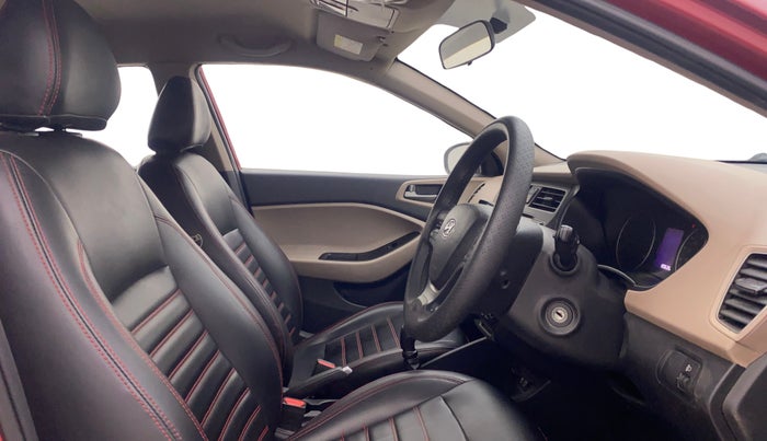 2018 Hyundai Elite i20 ASTA 1.2, Petrol, Manual, 1,20,633 km, Right Side Front Door Cabin