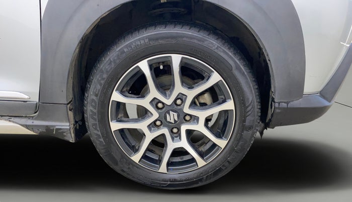 2022 Maruti XL6 ALPHA PLUS AT, Petrol, Automatic, 60,966 km, Right Front Wheel