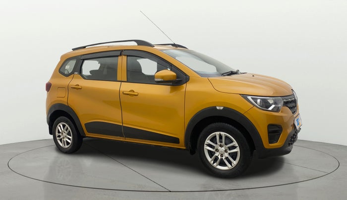 2020 Renault TRIBER RXL AMT, Petrol, Automatic, 40,441 km, Right Front Diagonal