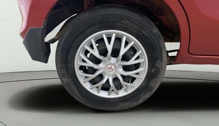 2019 Maruti Alto VXI, Petrol, Manual, 73,400 km, Right Rear Wheel