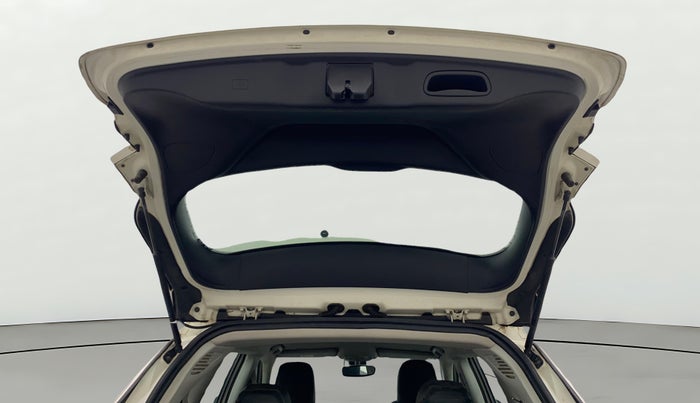 2017 Jeep Compass LONGITUDE 2.0 DIESEL, Diesel, Manual, 52,608 km, Boot Door Open