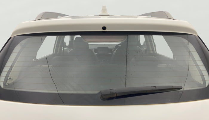 2019 Hyundai VENUE SX(O) 1.4 CRDI, Diesel, Manual, 1,27,192 km, Rear Windshield