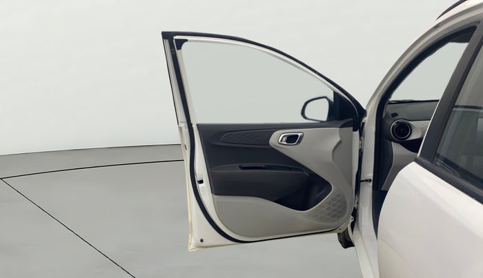 2022 Hyundai GRAND I10 NIOS SPORTZ AMT 1.2 KAPPA VTVT, Petrol, Automatic, 68,798 km, LHS Front Door