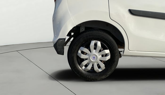 2016 Maruti Alto 800 LXI, Petrol, Manual, 36,762 km, Right Rear Wheel