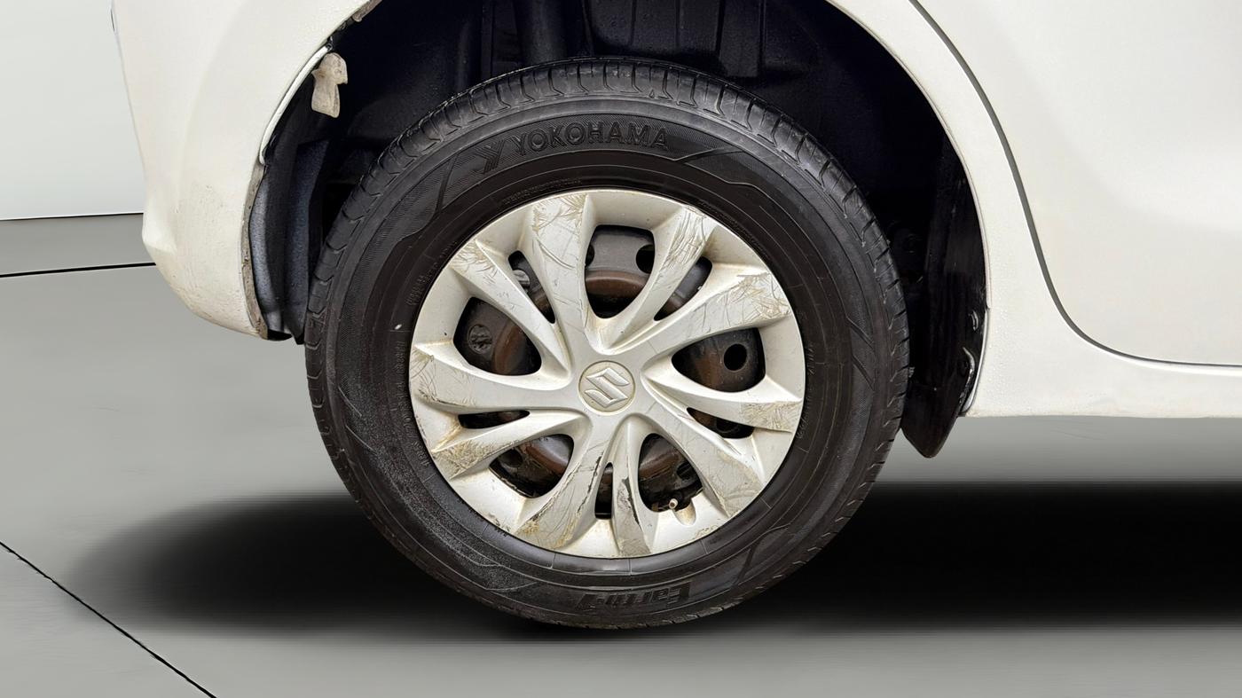 2018 Maruti Swift VXI, Petrol, Manual, 59,675 km, Right Rear Wheel