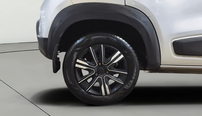 2022 Renault Kwid CLIMBER MT 1.0, Petrol, Manual, 15,446 km, Right Rear Wheel