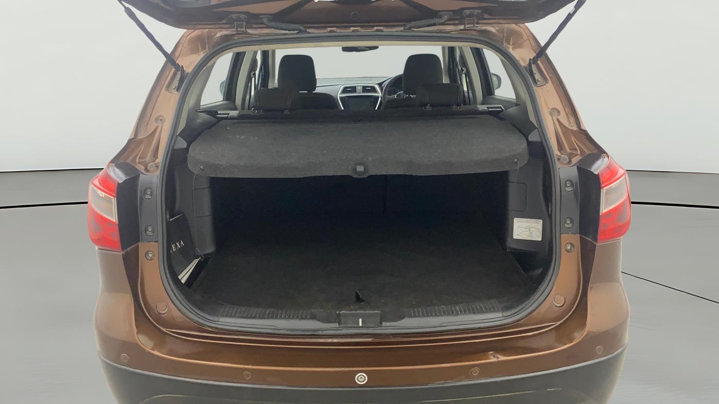 2015 Maruti S Cross ZETA 1.6, Diesel, Manual, 1,00,581 km, Boot Open Zoomed View