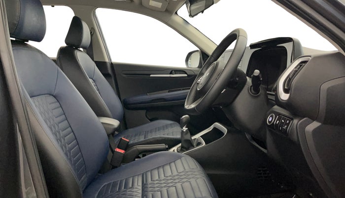 2024 KIA SONET Gravity 1.2 Petrol MT, Petrol, Manual, 12,824 km, Right Side Front Door Cabin