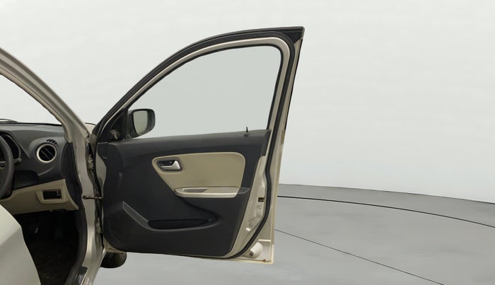 2017 Maruti Alto K10 VXI, Petrol, Manual, 66,405 km, RHS Front Door