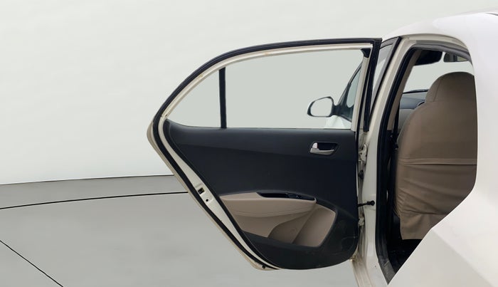 2014 Hyundai Xcent SX 1.2 (O), Petrol, Manual, 1,04,349 km, LHS Rear Door