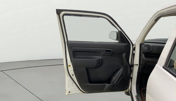 2022 Maruti S PRESSO VXI (O) CNG, CNG, Manual, 61,418 km, LHS Front Door