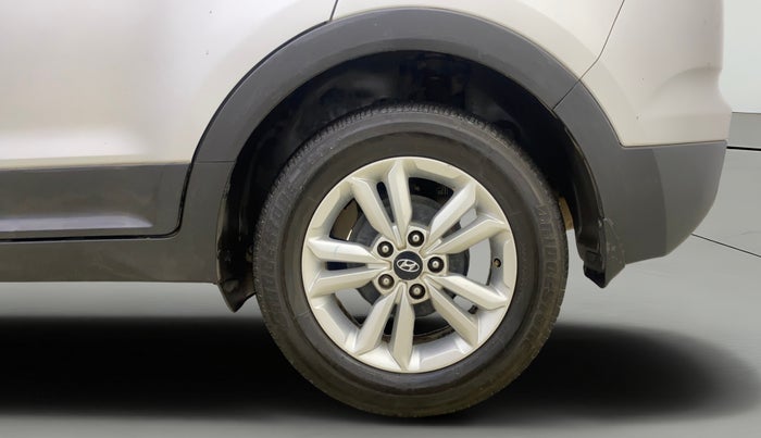 2018 Hyundai Creta SX PLUS 1.6 DIESEL, Diesel, Manual, 1,28,912 km, Left Rear Wheel