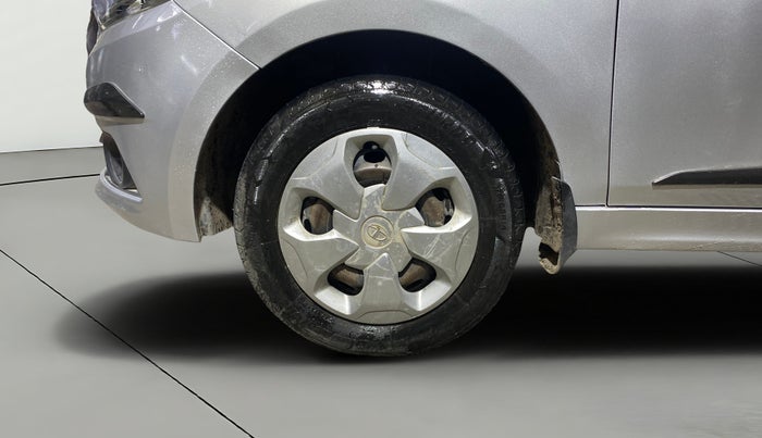 2018 Tata Tiago XT DIESEL, Diesel, Manual, 1,21,378 km, Left Front Wheel