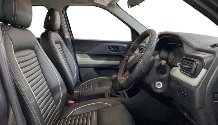 2025 Tata PUNCH ADVENTURE MT, Petrol, Manual, 51,566 km, Right Side Front Door Cabin