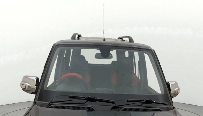 2013 Mahindra Scorpio VLX 2WD AIRBAG, Diesel, Manual, 1,44,881 km, Front Windshield