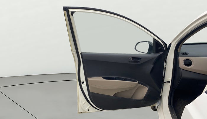 2014 Hyundai Xcent BASE 1.2, Petrol, Manual, 64,171 km, LHS Front Door