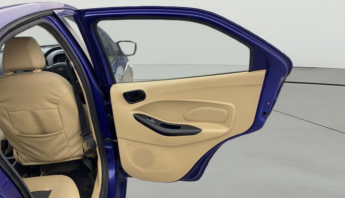 2018 Ford Figo Aspire TITANIUM 1.2 PETROL, Petrol, Manual, 44,995 km, RHS Rear Door