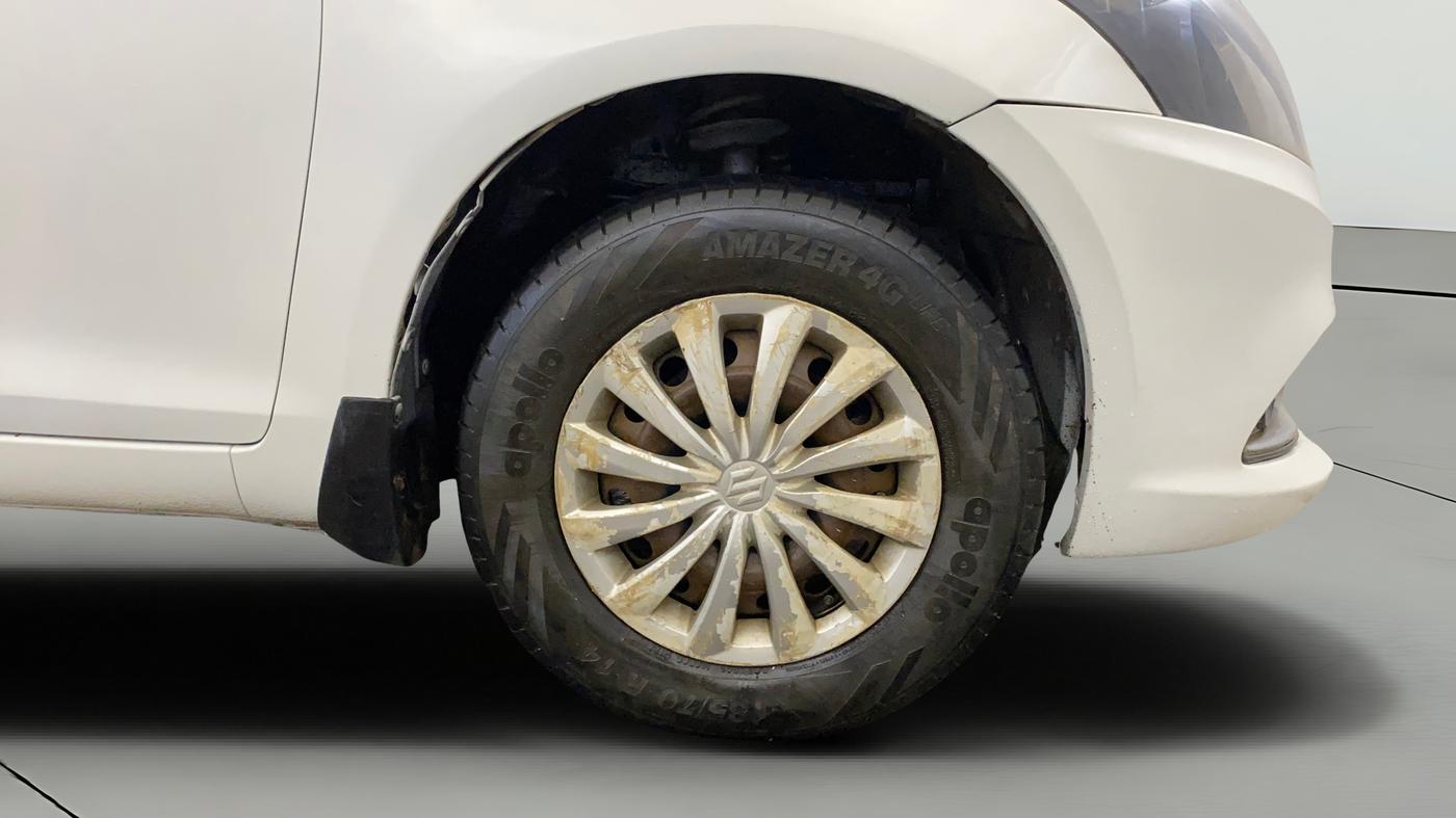 2015 Maruti Swift Dzire VXI, CNG, Manual, 91,737 km, Right Front Wheel