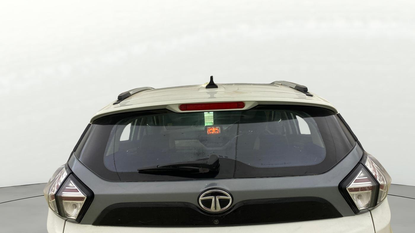 2021 Tata NEXON XZA PLUS SUNROOF PETROL, Petrol, Automatic, 33,687 km, Rear Windshield