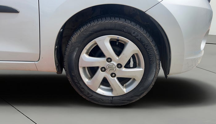 2016 Maruti Celerio ZXI (O), Petrol, Manual, 51,396 km, Right Front Wheel