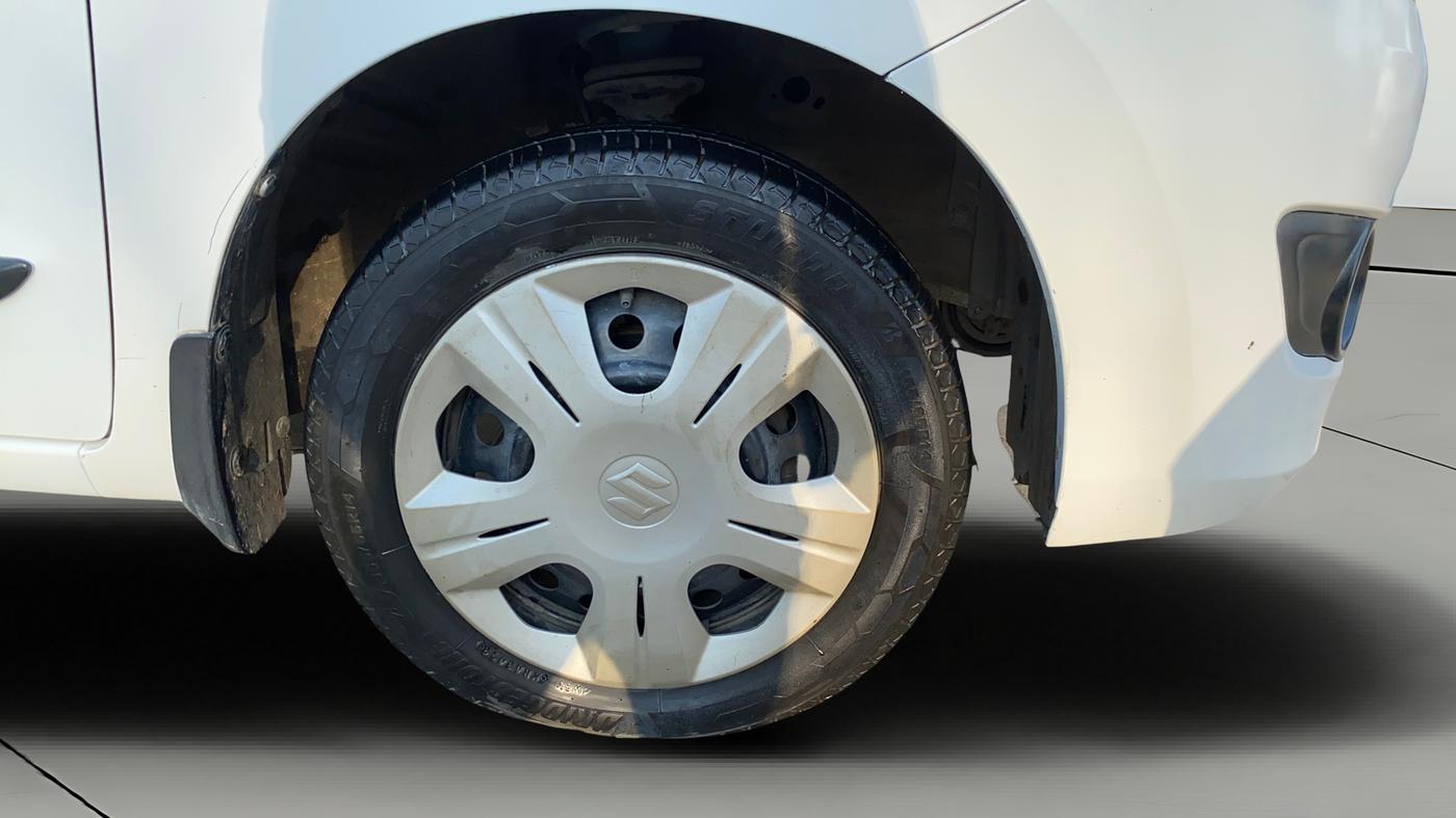 2015 Maruti Wagon R 1.0 VXI, Petrol, Manual, 88,204 km, Right Front Wheel