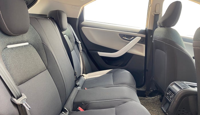 2024 Tata NEXON CREATIVE + SUNROOF 1.2 PETROL, Petrol, Manual, 38,659 km, Right Side Rear Door Cabin