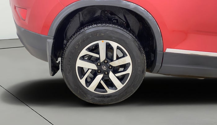 2020 Tata Harrier XZA PLUS 2.0L, Diesel, Automatic, 66,366 km, Right Rear Wheel