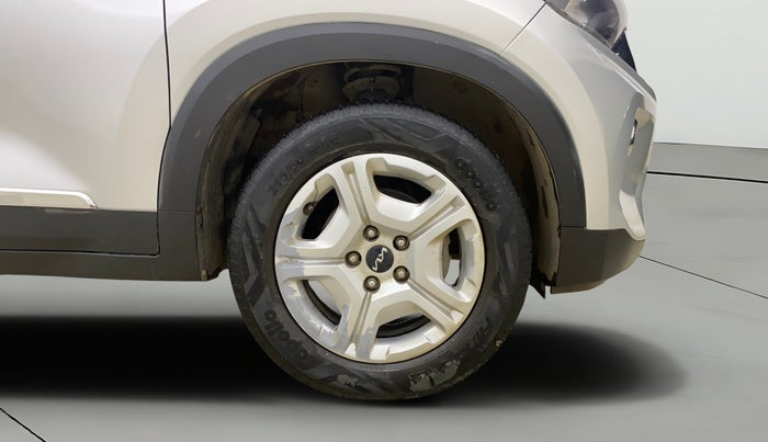 2022 KIA SONET HTK PLUS 1.0 IMT, Petrol, Manual, 75,237 km, Right Front Wheel