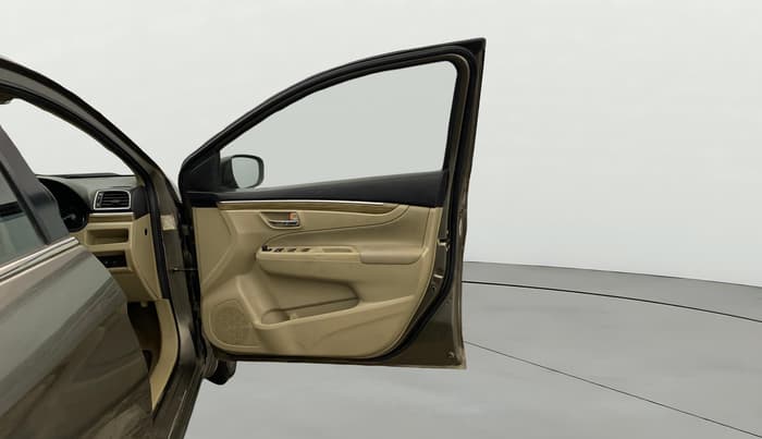 2019 Maruti Ciaz ALPHA 1.5 SHVS PETROL, Petrol, Manual, 72,573 km, RHS Front Door