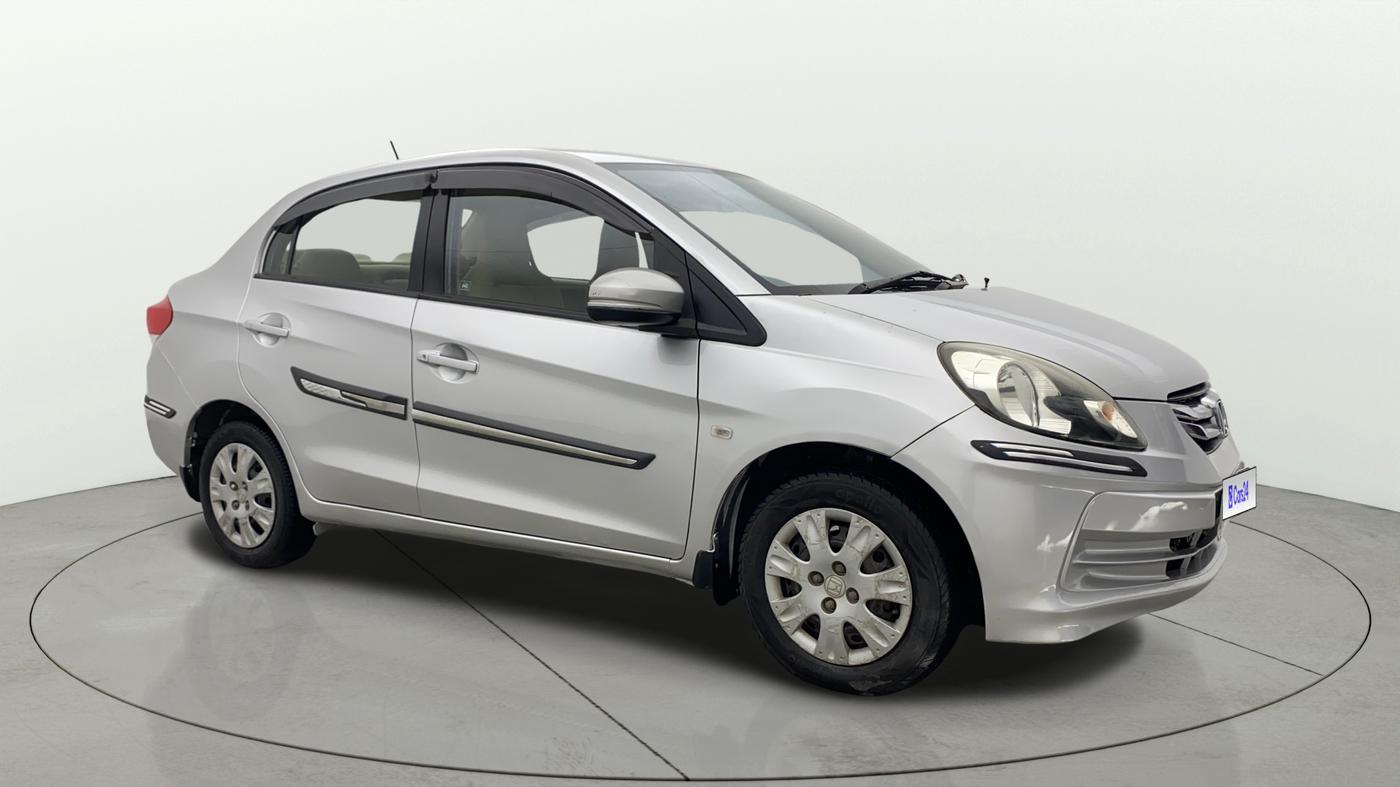 2015 Honda Amaze 1.2L I-VTEC S, Petrol, Manual, 61,386 km, Right Front Diagonal