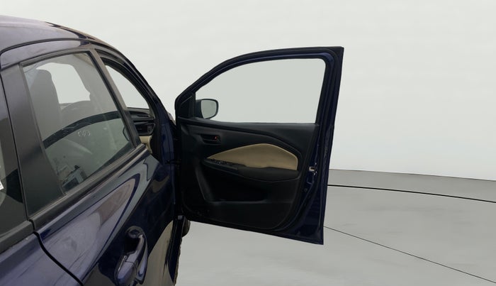 2022 Toyota Glanza S, Petrol, Manual, 15,849 km, RHS Front Door