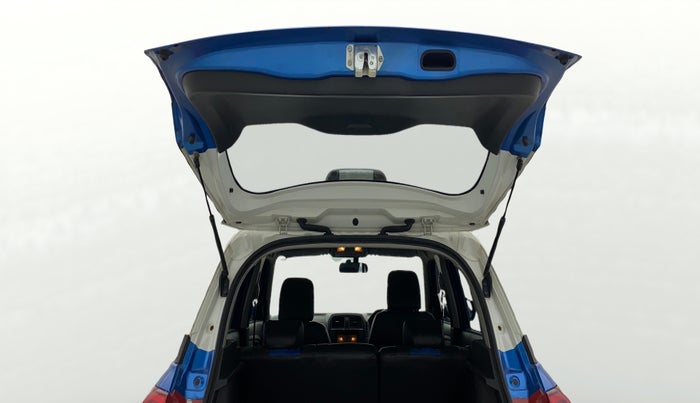 2016 Maruti Vitara Brezza ZDI PLUS DUAL TONE, Diesel, Manual, 85,011 km, Boot Door Open