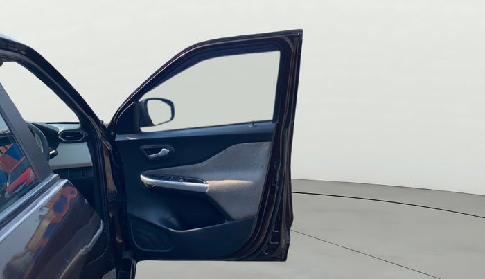 2021 Nissan MAGNITE XV MT, Petrol, Manual, 40,552 km, RHS Front Door