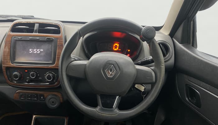 2016 Renault Kwid RXT 1.0, Petrol, Manual, 73,125 km, Steering Wheel Close Up