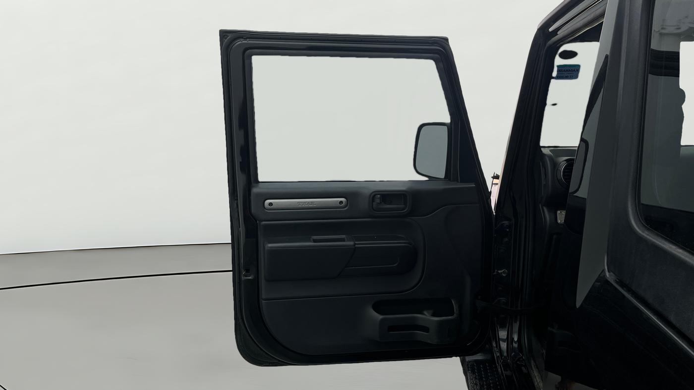 2022 Mahindra Thar LX PETROL HT 4WD AT, Petrol, Automatic, 67,152 km, LHS Front Door